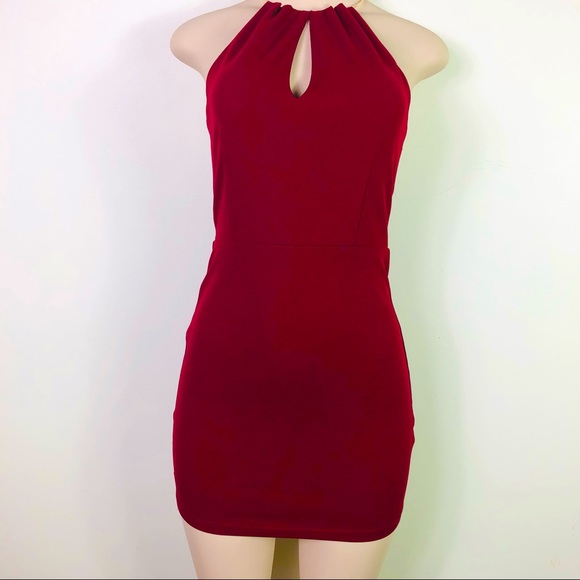 Lulus Minidress burgundy strapless, gold neck ring - Picture 5 of 9